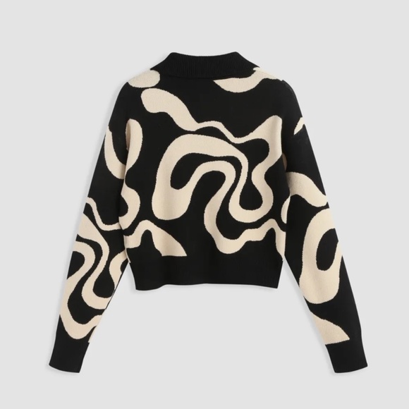 Psychedelic pullover sweater. - Picture 4 of 5